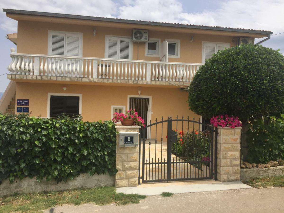 Apartments Lolo Privlaka  Esterno foto
